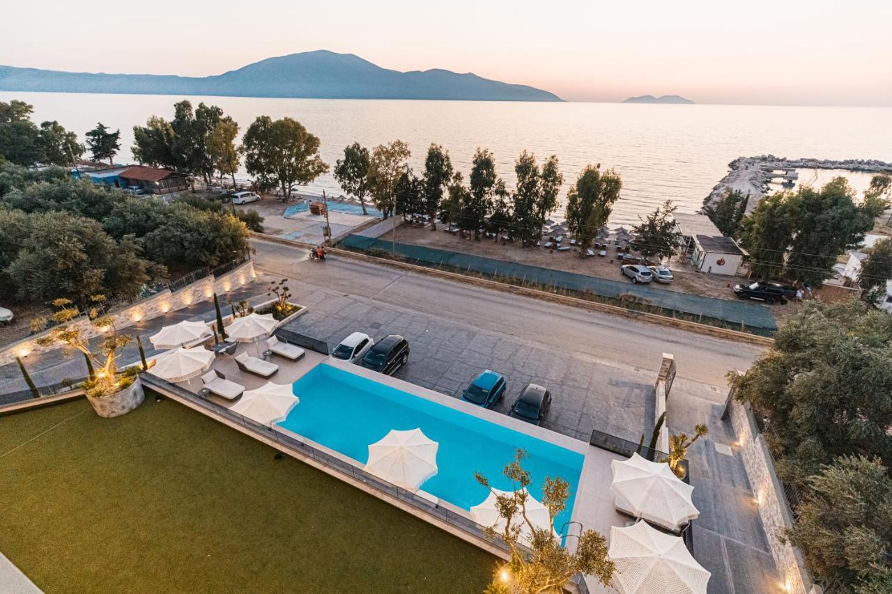 Mazarine Hotel, Vlorë, Albania Radhimë Exterior foto